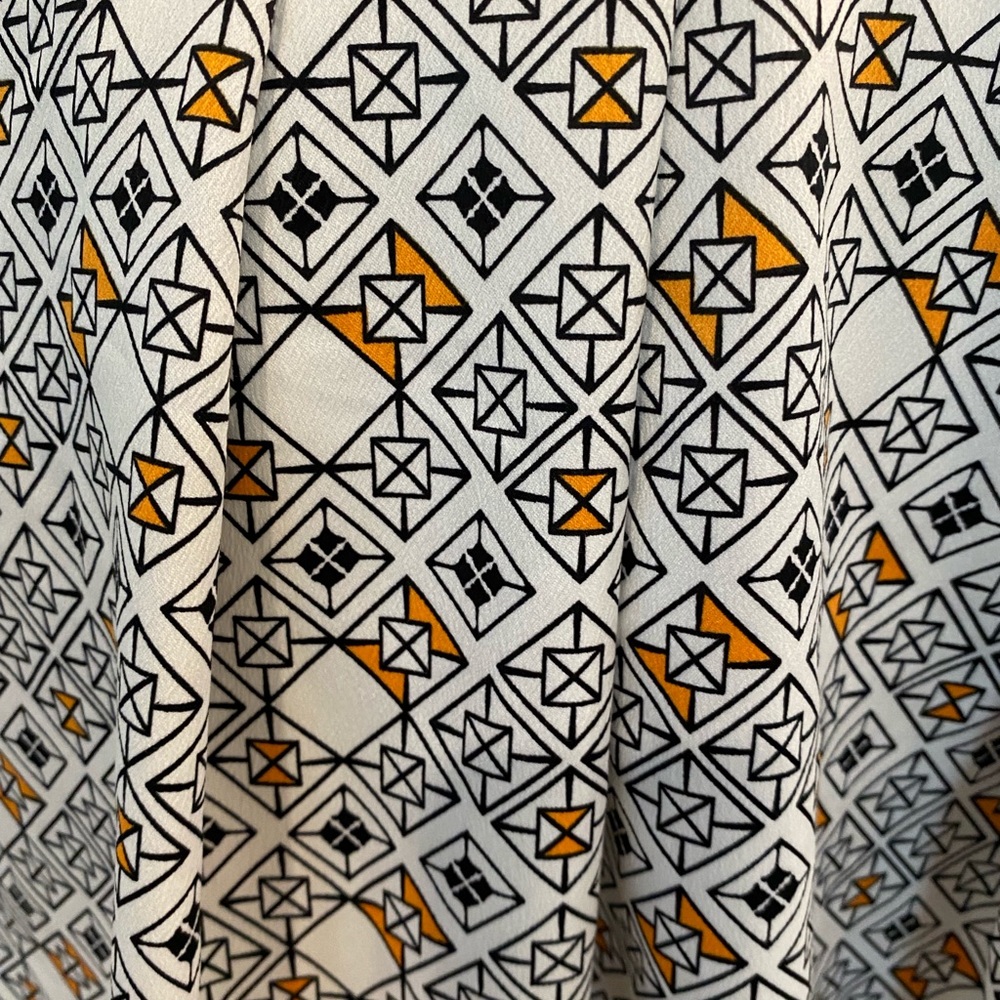 Cute Patterned Skirt - image 3